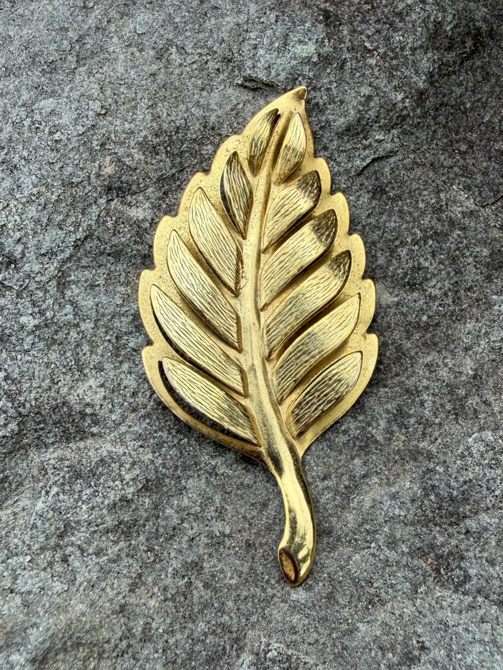 Vintage Gold Leaf Brooch